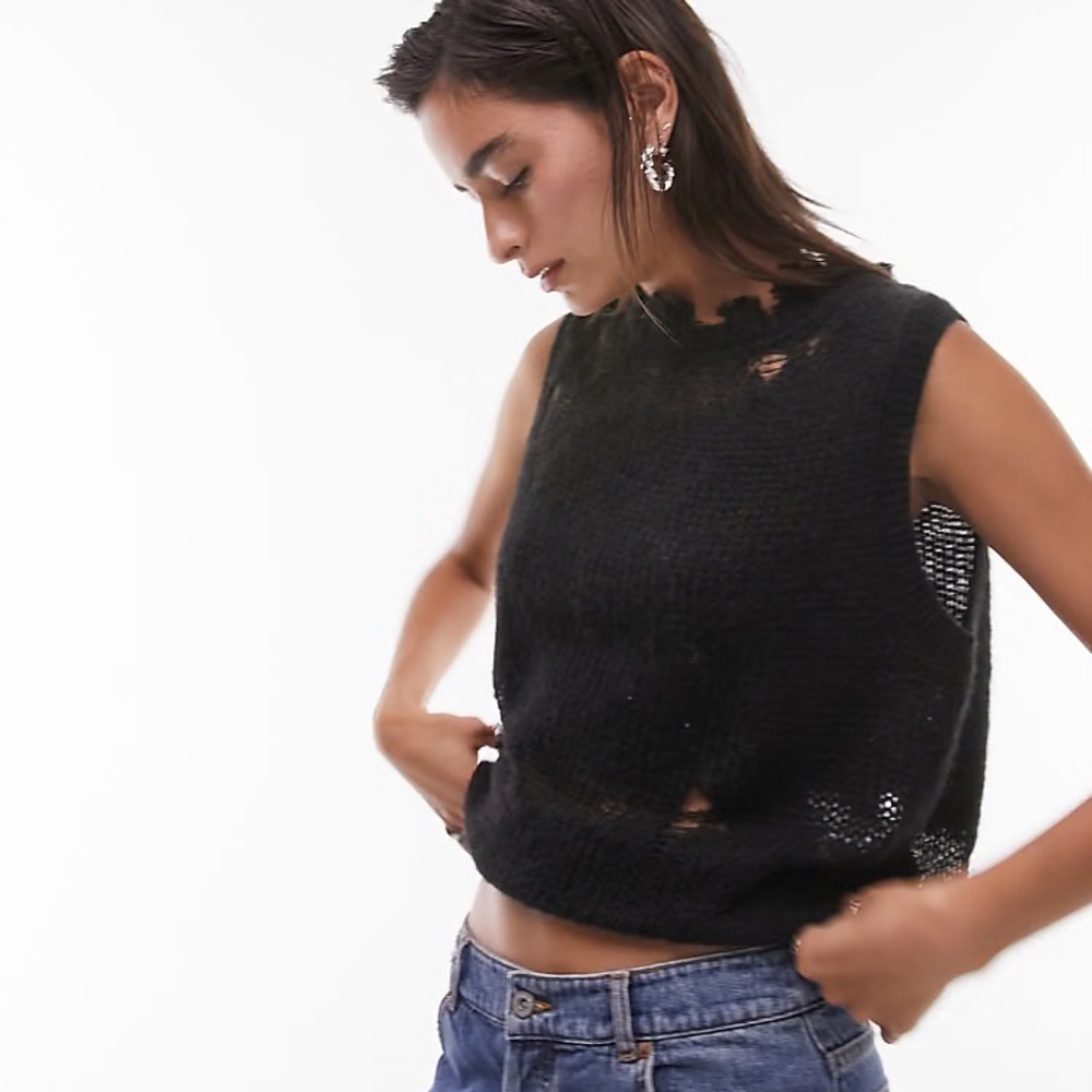 NWT Topshop Black Textured Knit Top size small